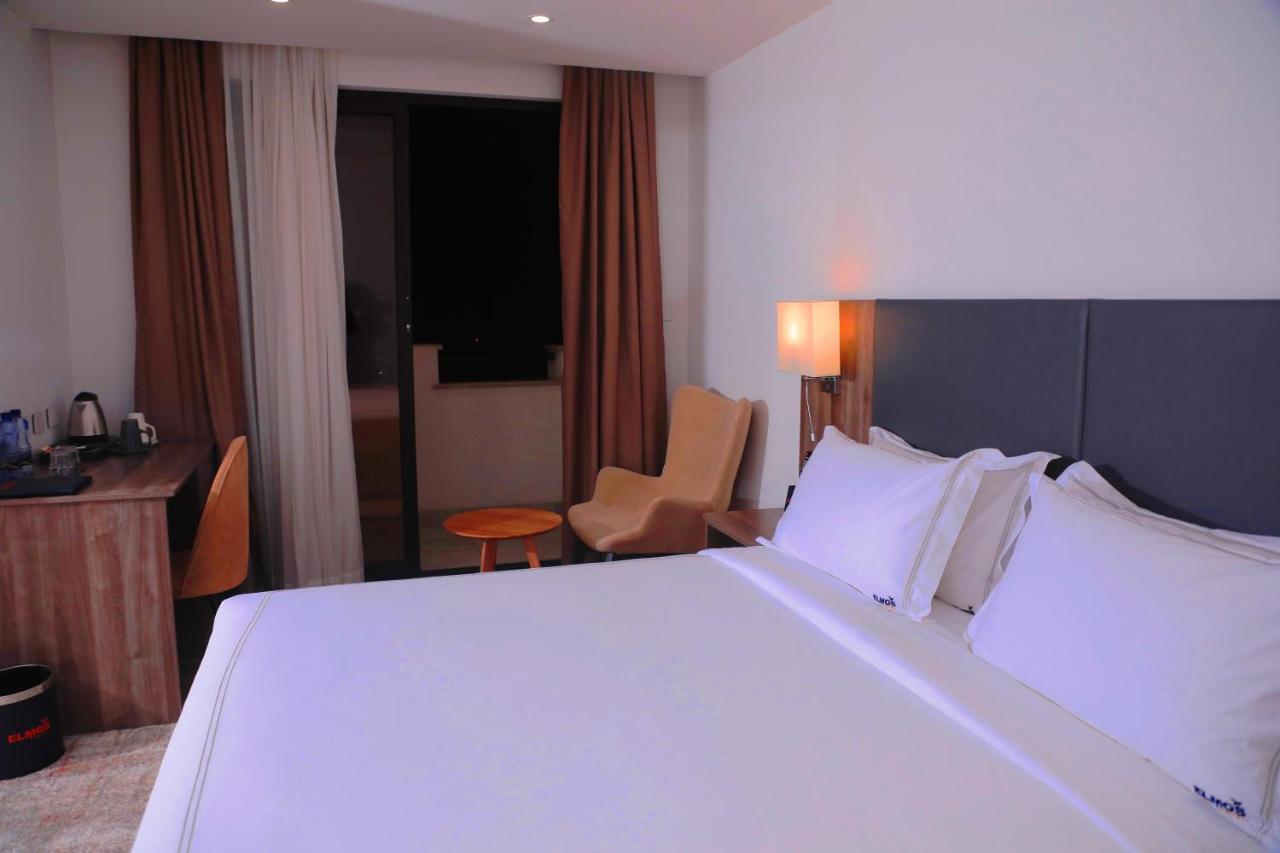 Elmos Hotel Addis Abeba Esterno foto