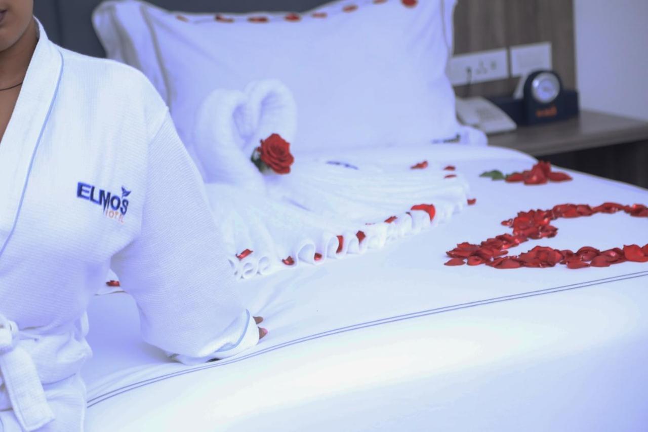 Elmos Hotel Addis Abeba Esterno foto